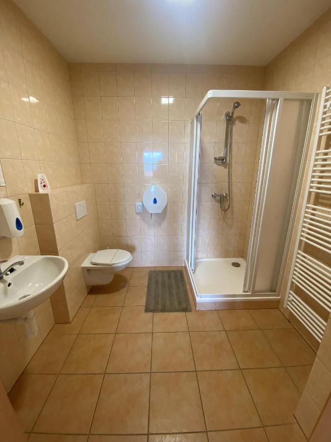 Hostel Hodonín Extérieur photo